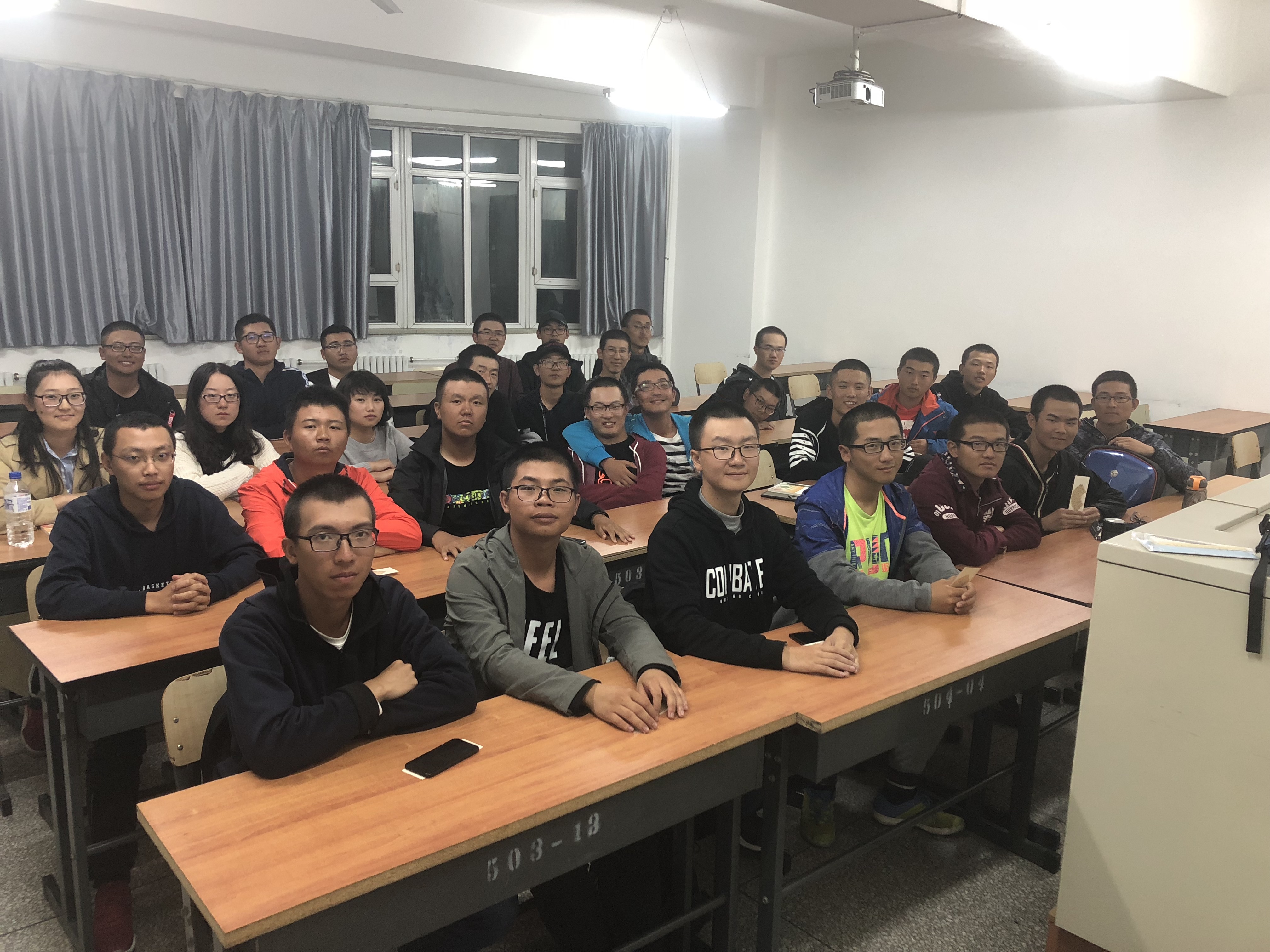 撰稿:李东齐审核:赵越范浩 相